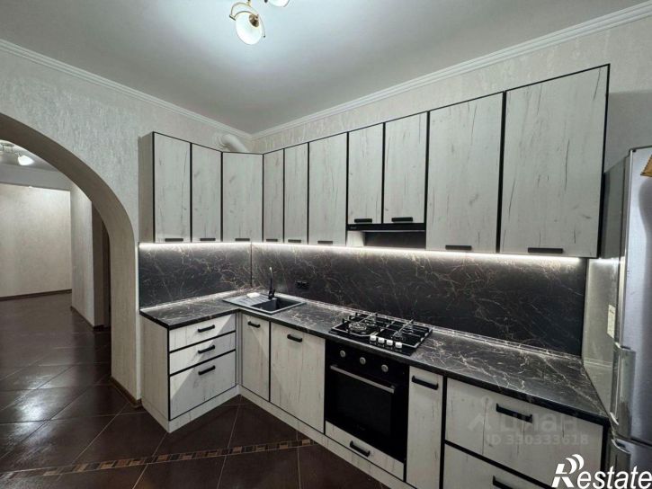 3-комн квартира ул Просвещения, 125,  д. 125
