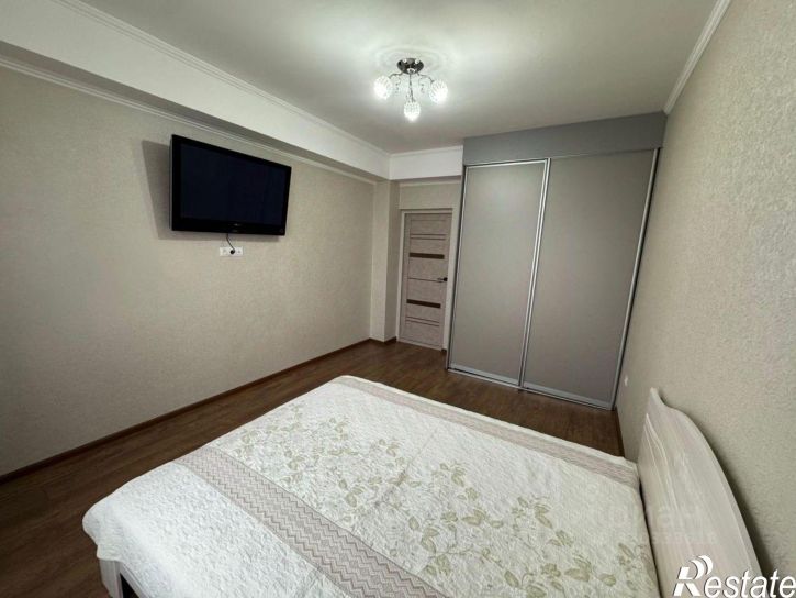 3-комн квартира ул Просвещения, 125,  д. 125