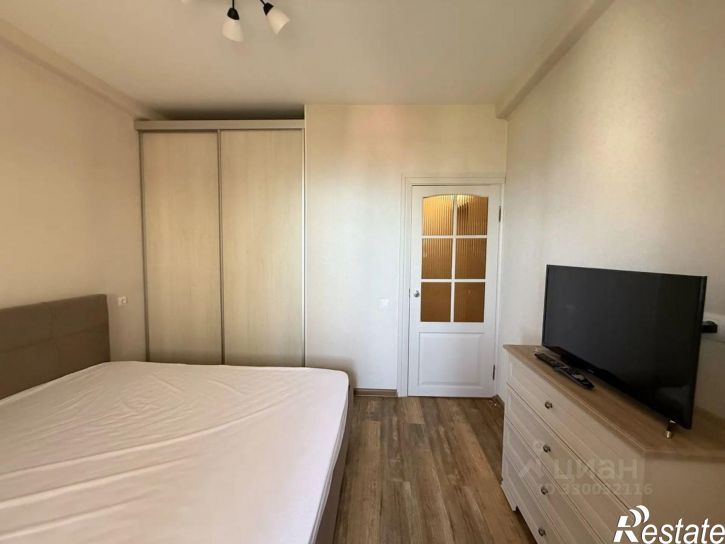 3-комн квартира улица Пирогова, 14,  д. 14
