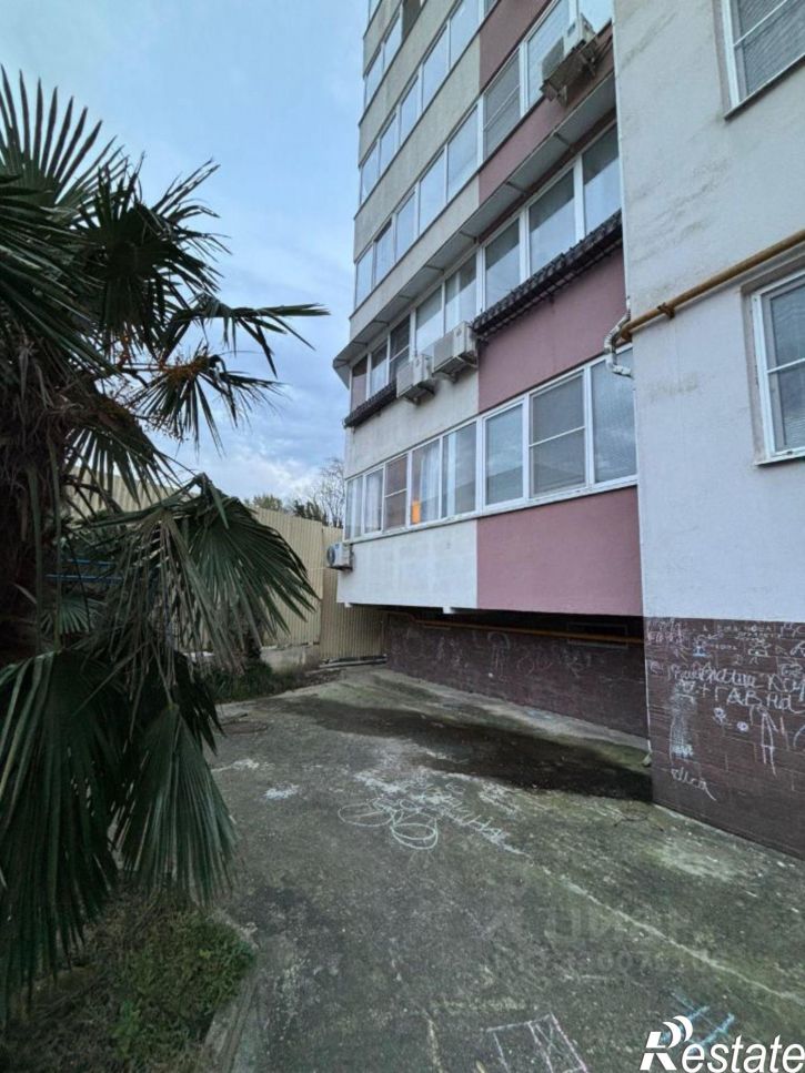 3-комн квартира улица Фурманова, 10Б,  д. 10Б