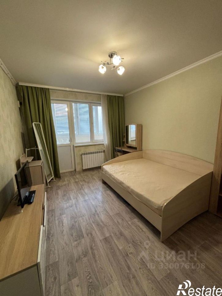 3-комн квартира улица Фурманова, 10Б,  д. 10Б