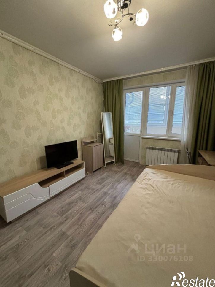 3-комн квартира улица Фурманова, 10Б,  д. 10Б