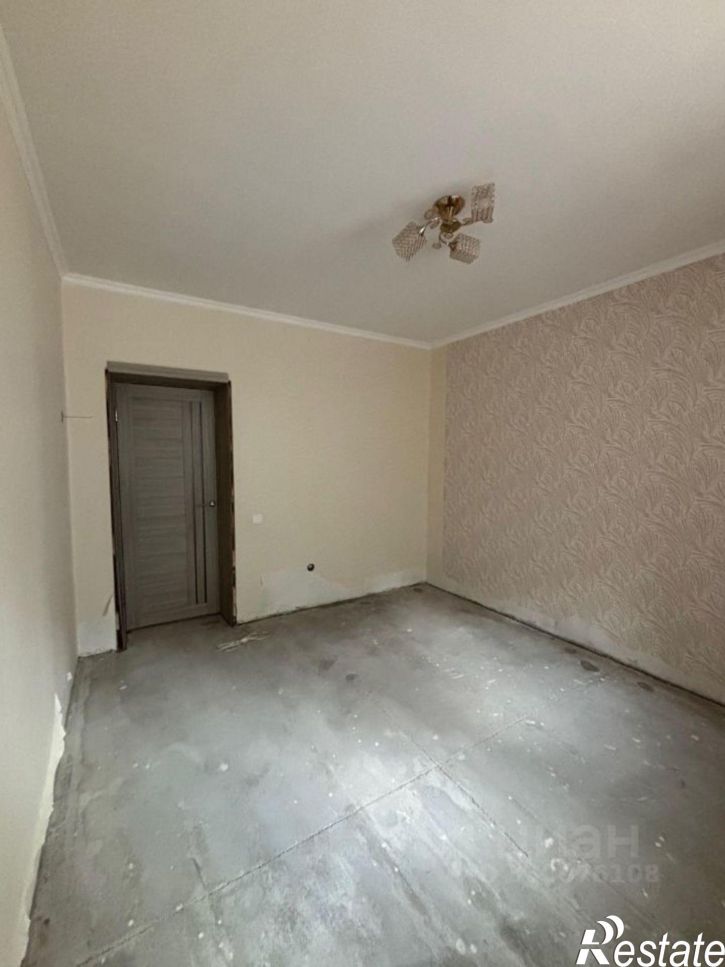 3-комн квартира улица Фурманова, 10Б,  д. 10Б
