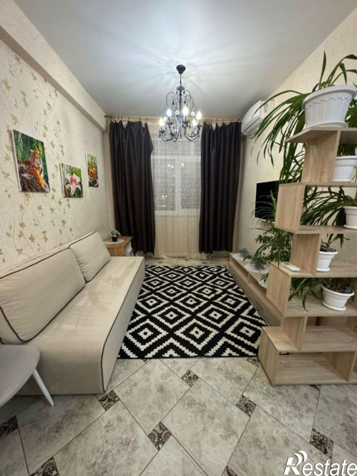 2-комн квартира Изумрудная улица, 42,  д. 42