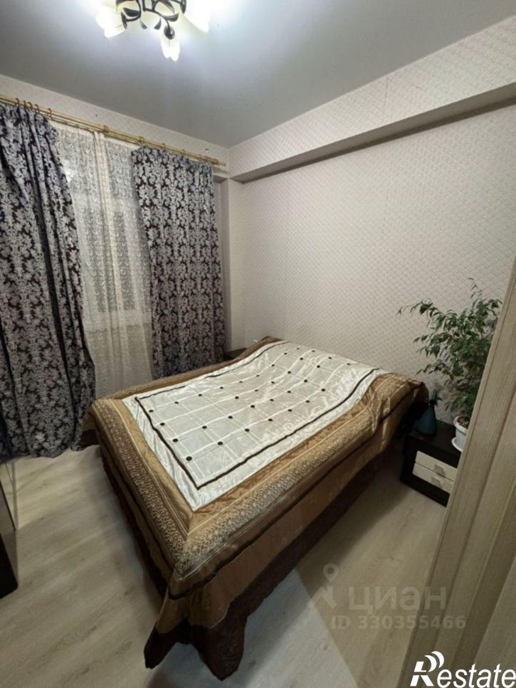 2-комн квартира Изумрудная улица, 42,  д. 42