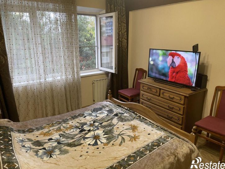 3-комн квартира ул Крымская, 36,  д. 36