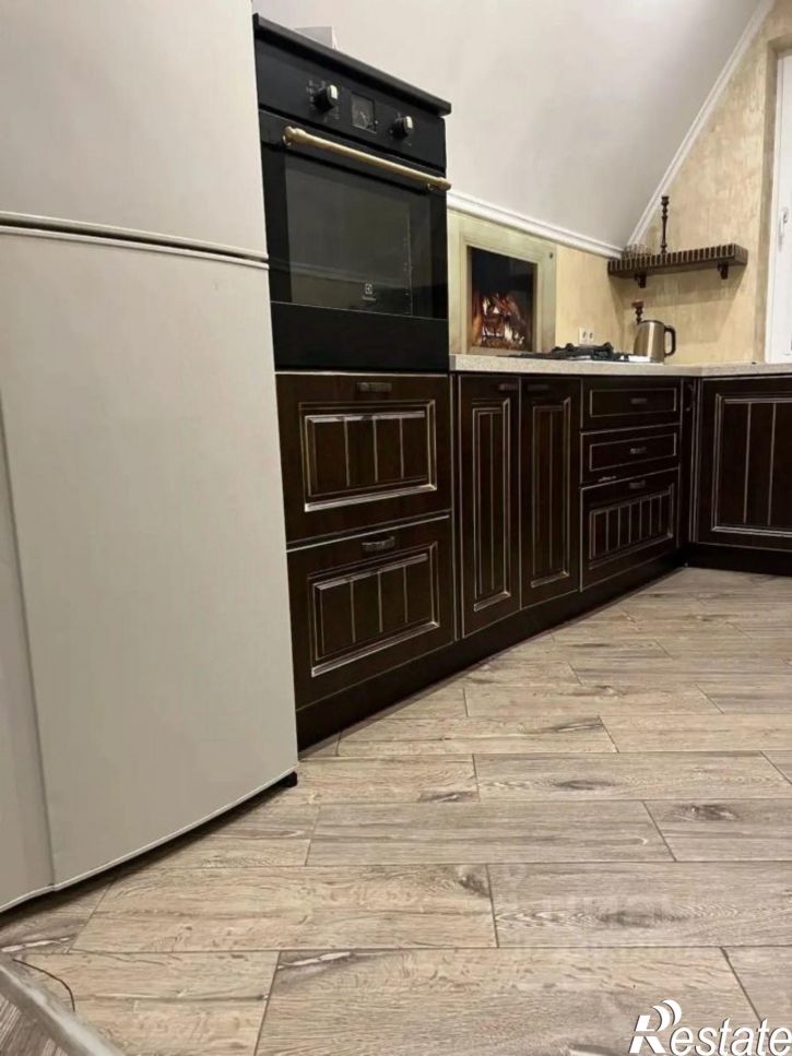 2-комн квартира ул Черновицкая, 64А,  д. 64А