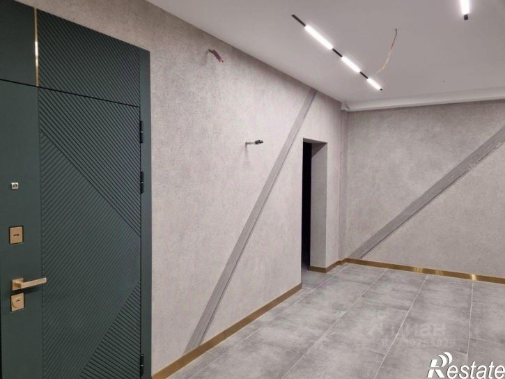 2-комн квартира Учительская улица, 10,  д. 10