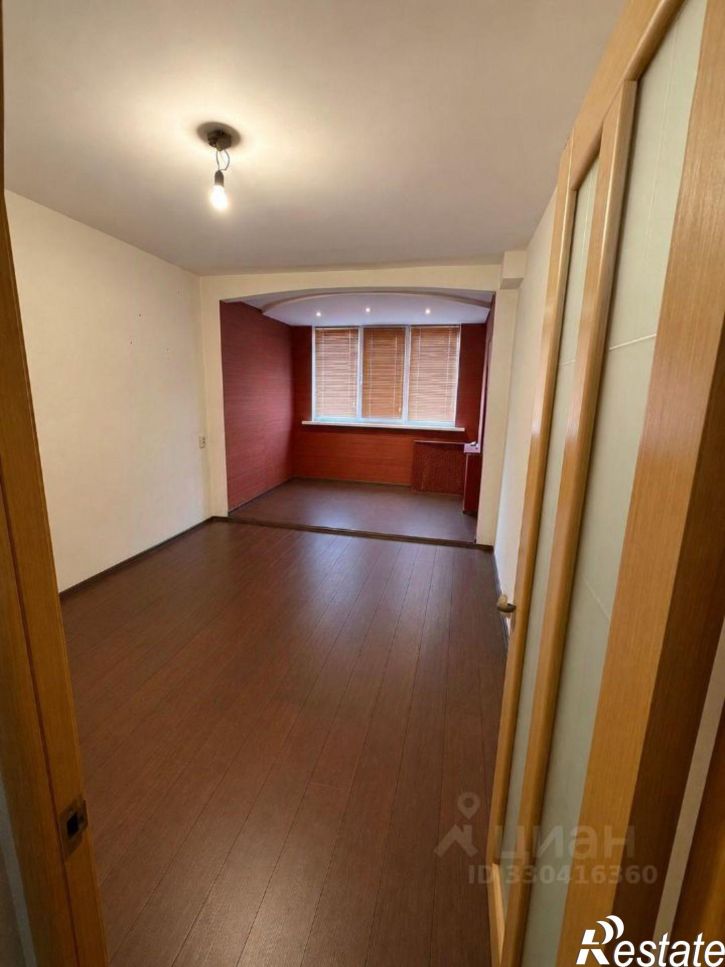 2-комн квартира ул Череповецкая, 18,  д. 18