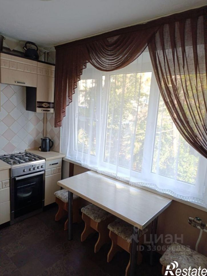 2-комн квартира ул Макаренко, 22,  д. 22