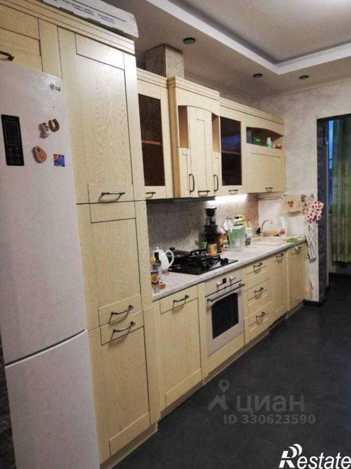 2-комн квартира Амбровая улица, 33,  д. 33