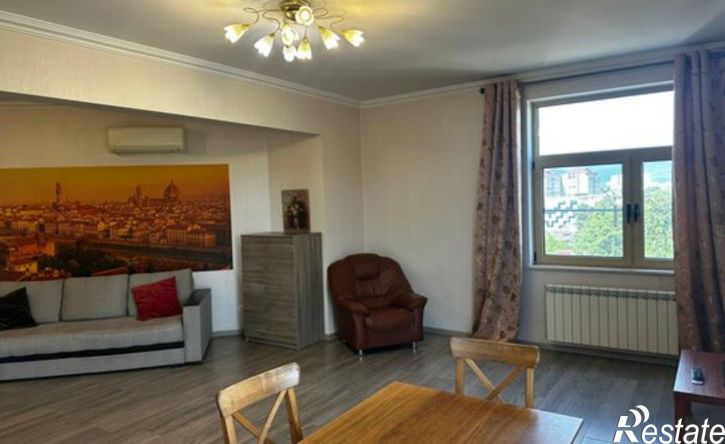 3-комн квартира ул Роз, 52,  д. 52
