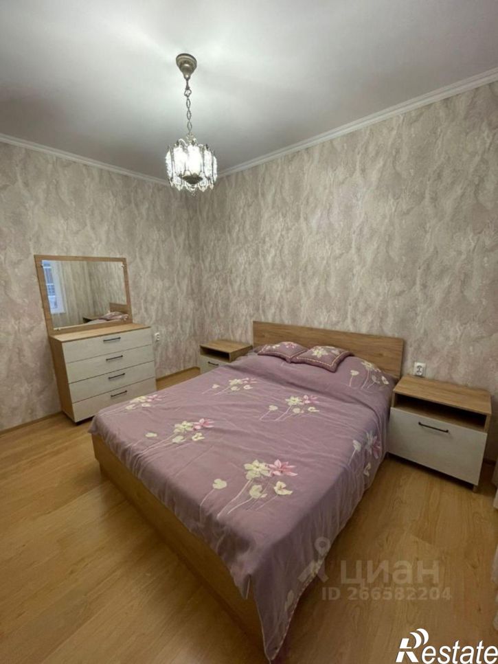 2-комн квартира ул Параллельная, 10А,  д. 10А