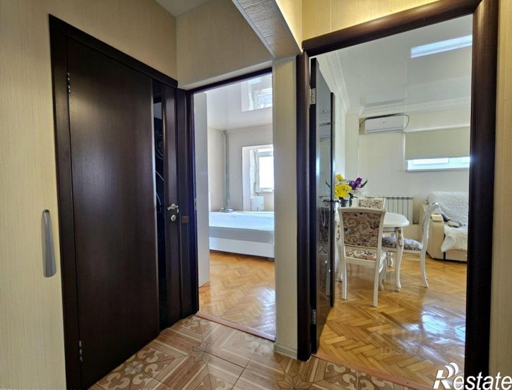 3-комн квартира улица Возрождения, 22,  д. 22