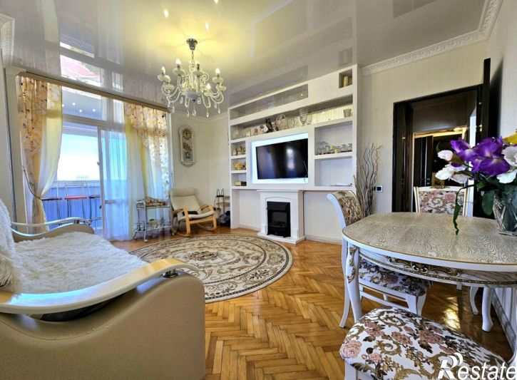 3-комн квартира улица Возрождения, 22,  д. 22