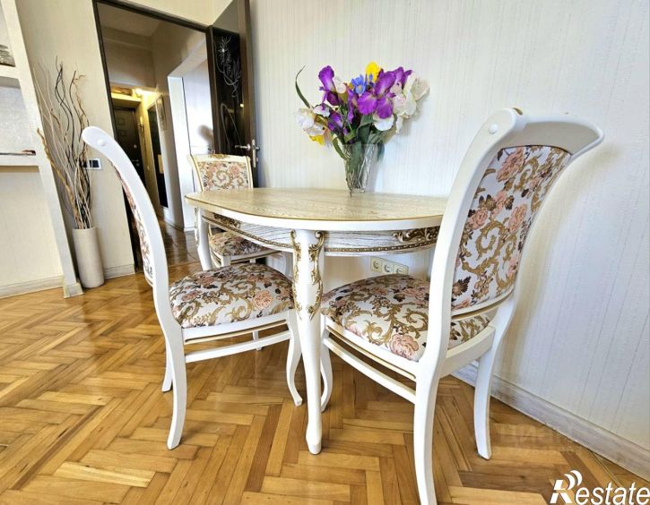 3-комн квартира улица Возрождения, 22,  д. 22