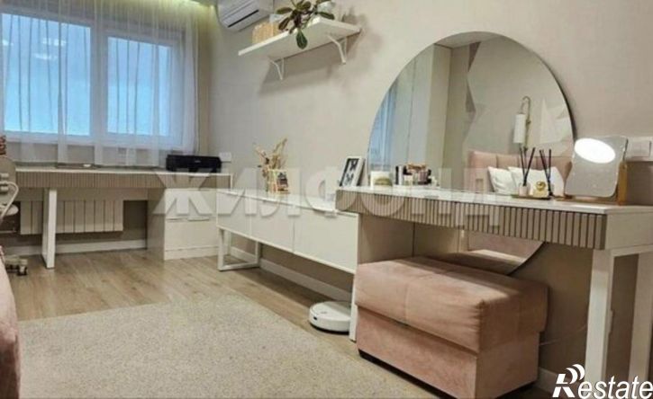 3-комн квартира Тепличная улица, 75,  д. 75