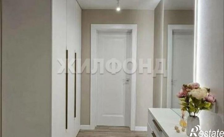 3-комн квартира Тепличная улица, 75,  д. 75