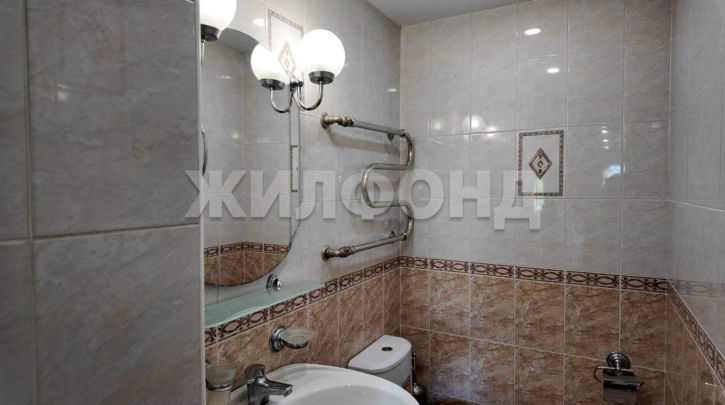 6-комн квартира Звездная улица, д.1