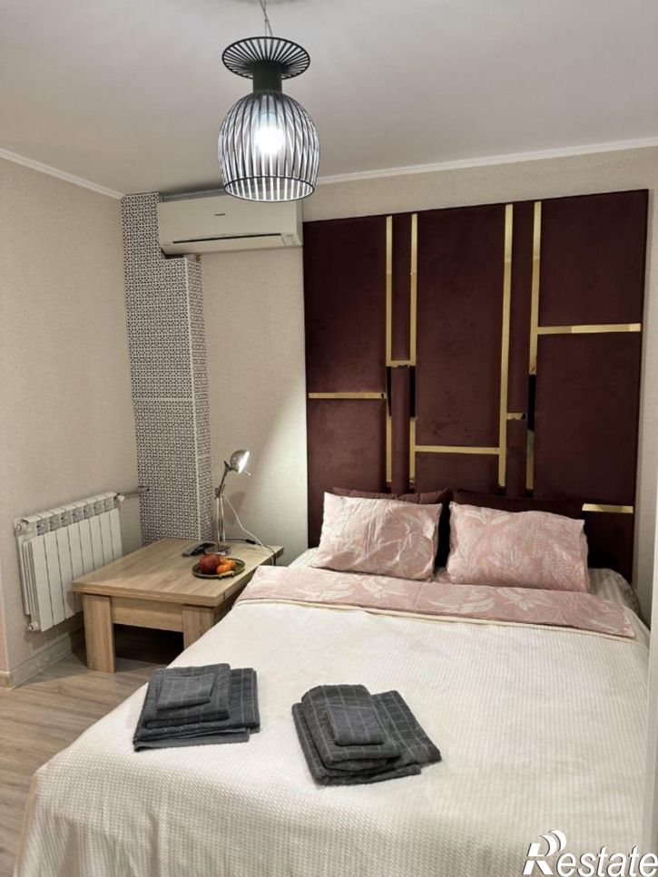 1-комн квартира улица Пирогова, 20,  д. 20