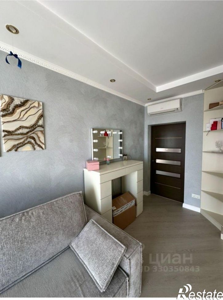 3-комн квартира ул Бамбуковая, 42,  д. 42