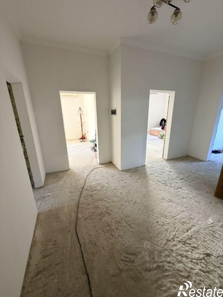 3-комн квартира улица Крупской, 32,  д. 32