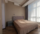 2-комн, 70кв м, этаж 3/4 улица Ульянова, 22