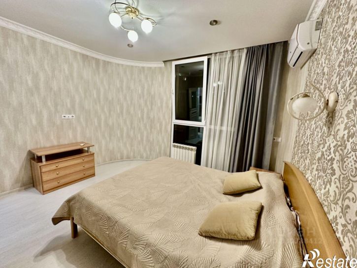2-комн квартира улица Войкова, 27,  д. 27