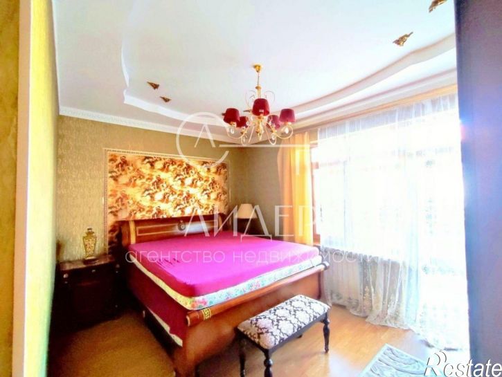 4-комн квартира ул Виноградная, 53/15,  д. 53/15