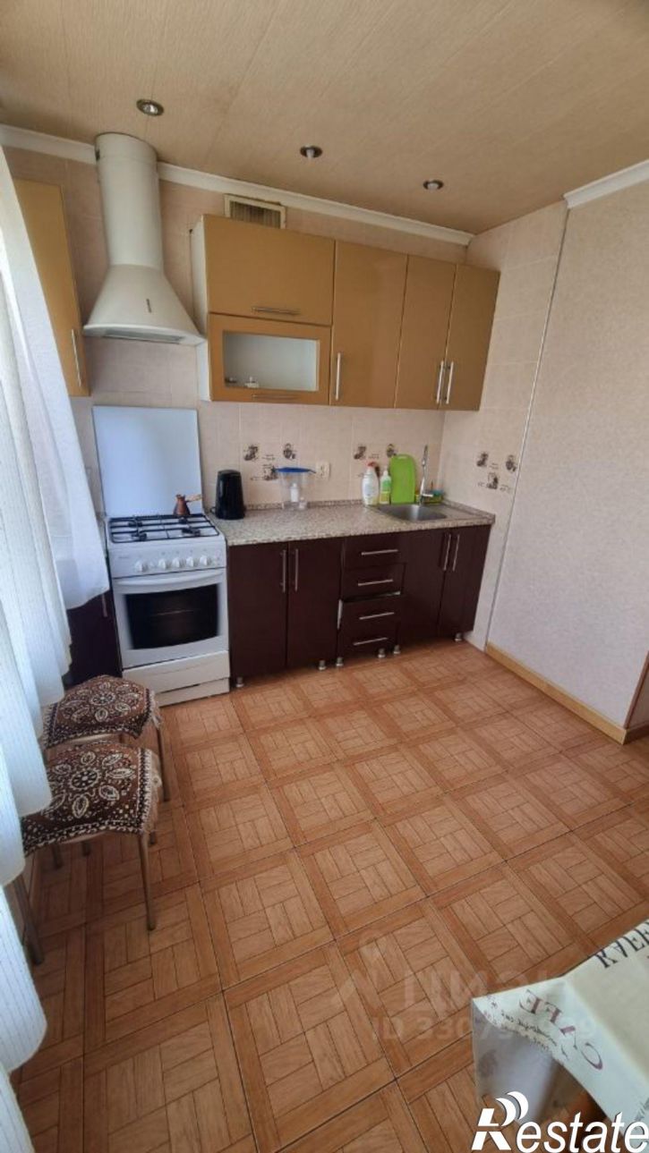 1-комн квартира ул Роз, 61,  д. 61