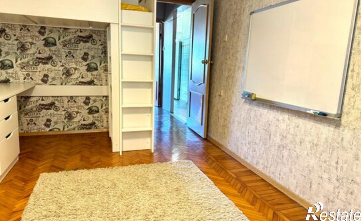 3-комн квартира ул Инжирная, 2,  д. 2