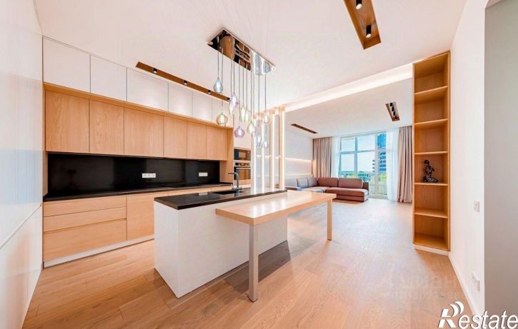 3-комн квартира ул Гагринская, 10,  д. 10