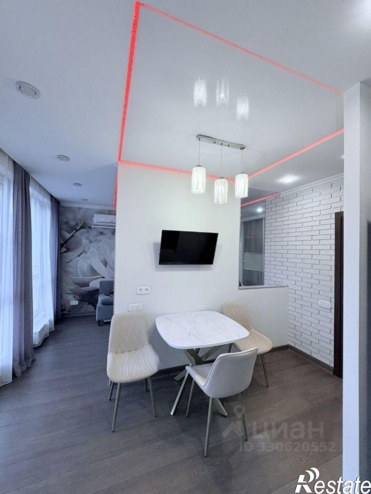 3-комн квартира Пластунская улица, 123А к2,  д. 123А к2