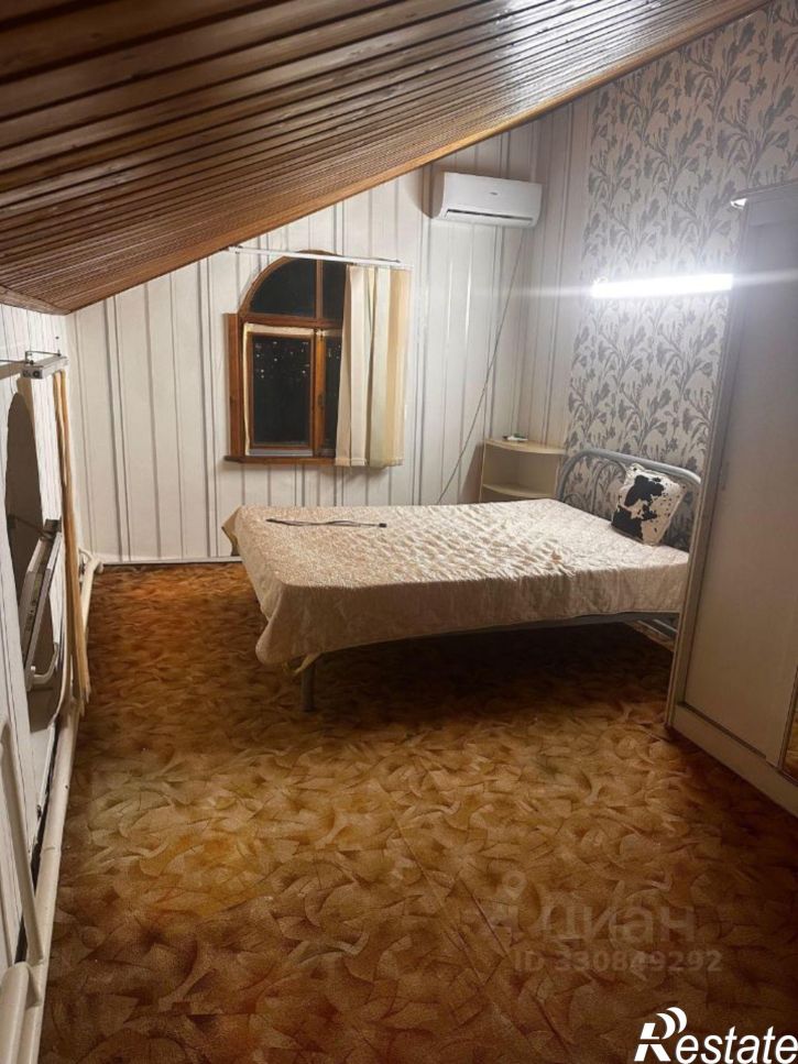 Комната улица Земнухова, 4/1,  д. 4/1