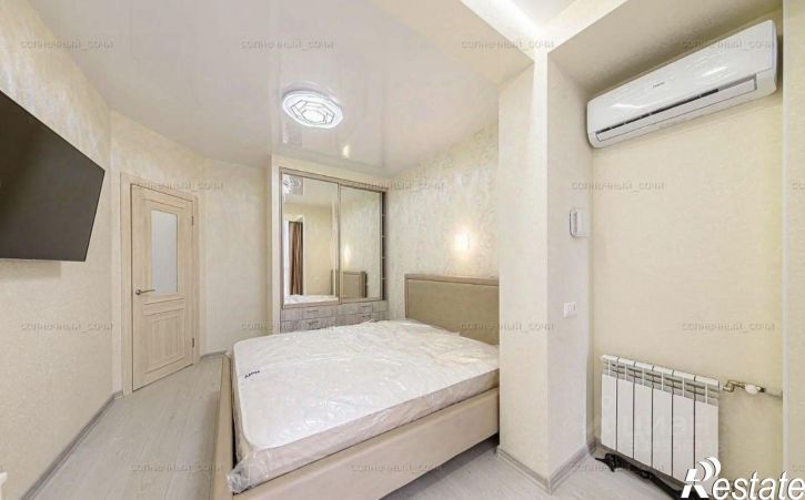 3-комн квартира улица Роз, 34,  д. 34