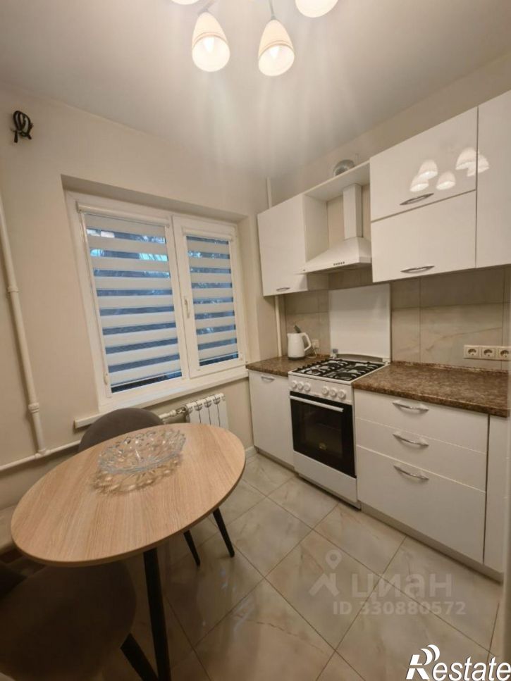 1-комн квартира улица Роз, 50,  д. 50