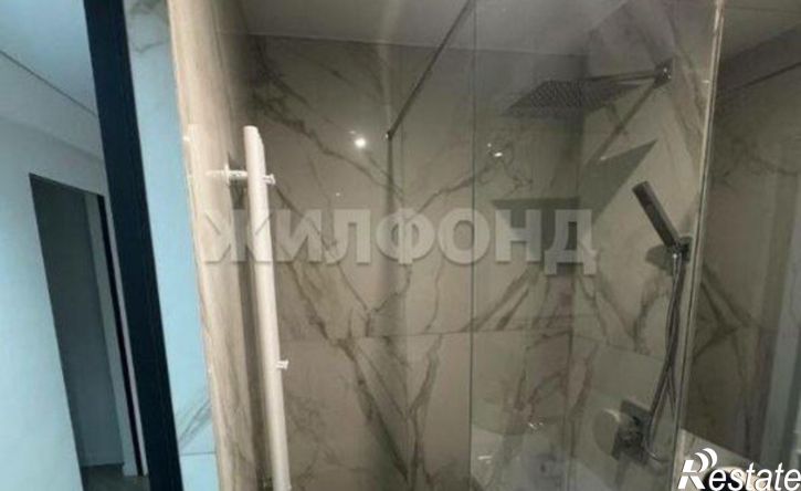 3-комн квартира ул Тепличная, 65 3,  д. 65 3,  к. 3