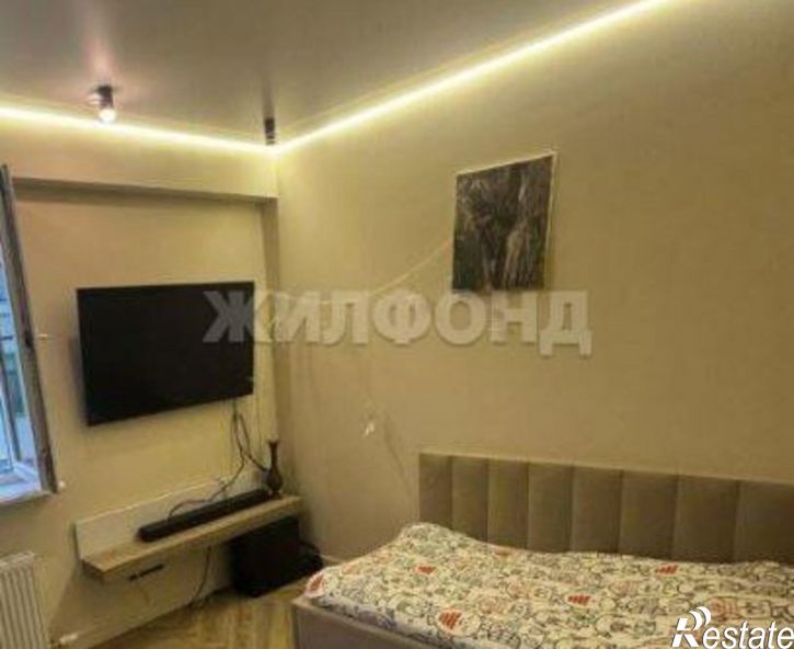 3-комн квартира ул Тепличная, 65 3,  д. 65 3,  к. 3