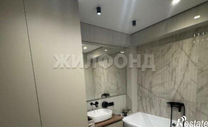 3-комн квартира ул Тепличная, 65 3,  д. 65 3,  к. 3