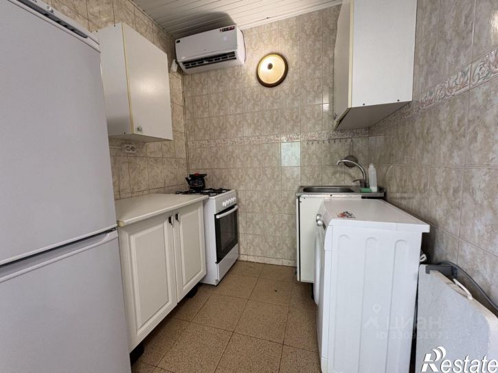 1-комн квартира ул Дмитриевой, 1,  д. 1
