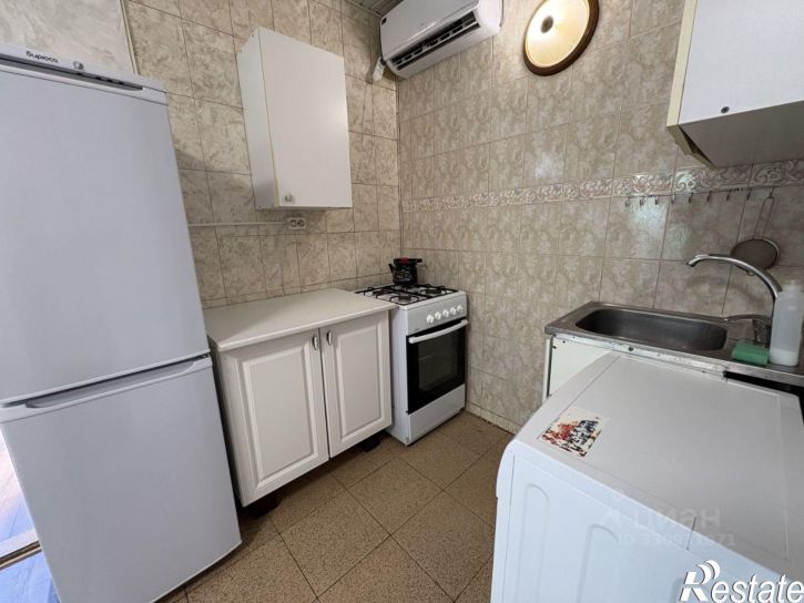 1-комн квартира ул Дмитриевой, 1,  д. 1