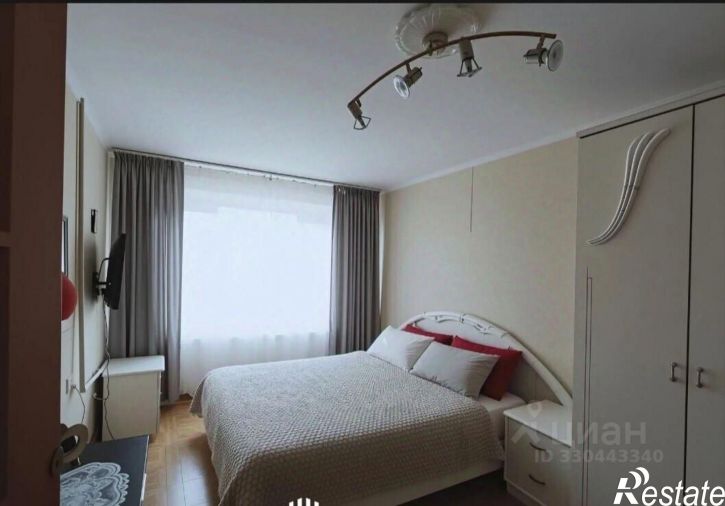 2-комн квартира Череповецкая улица, 10,  д. 10