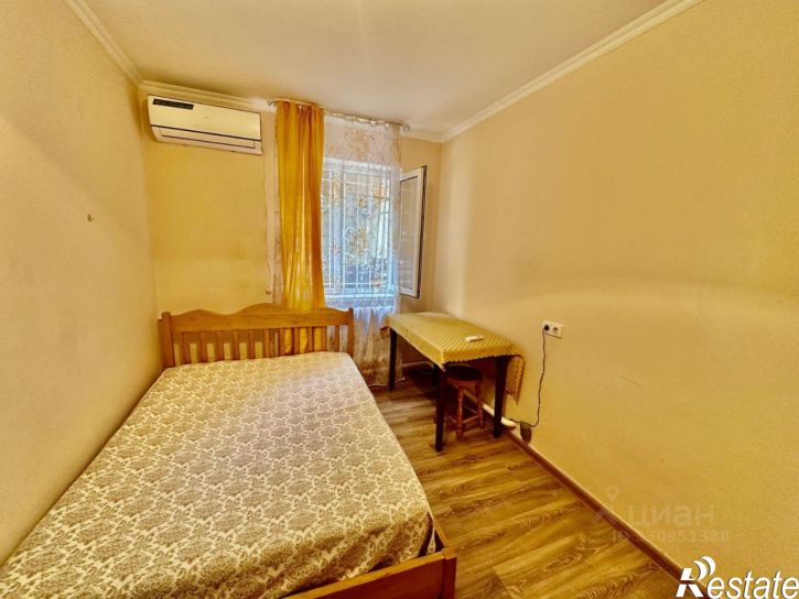 Комната Клубничная улица, 82/1,  д. 82/1