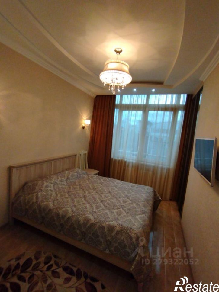 3-комн квартира улица Роз, 115/1,  д. 115/1