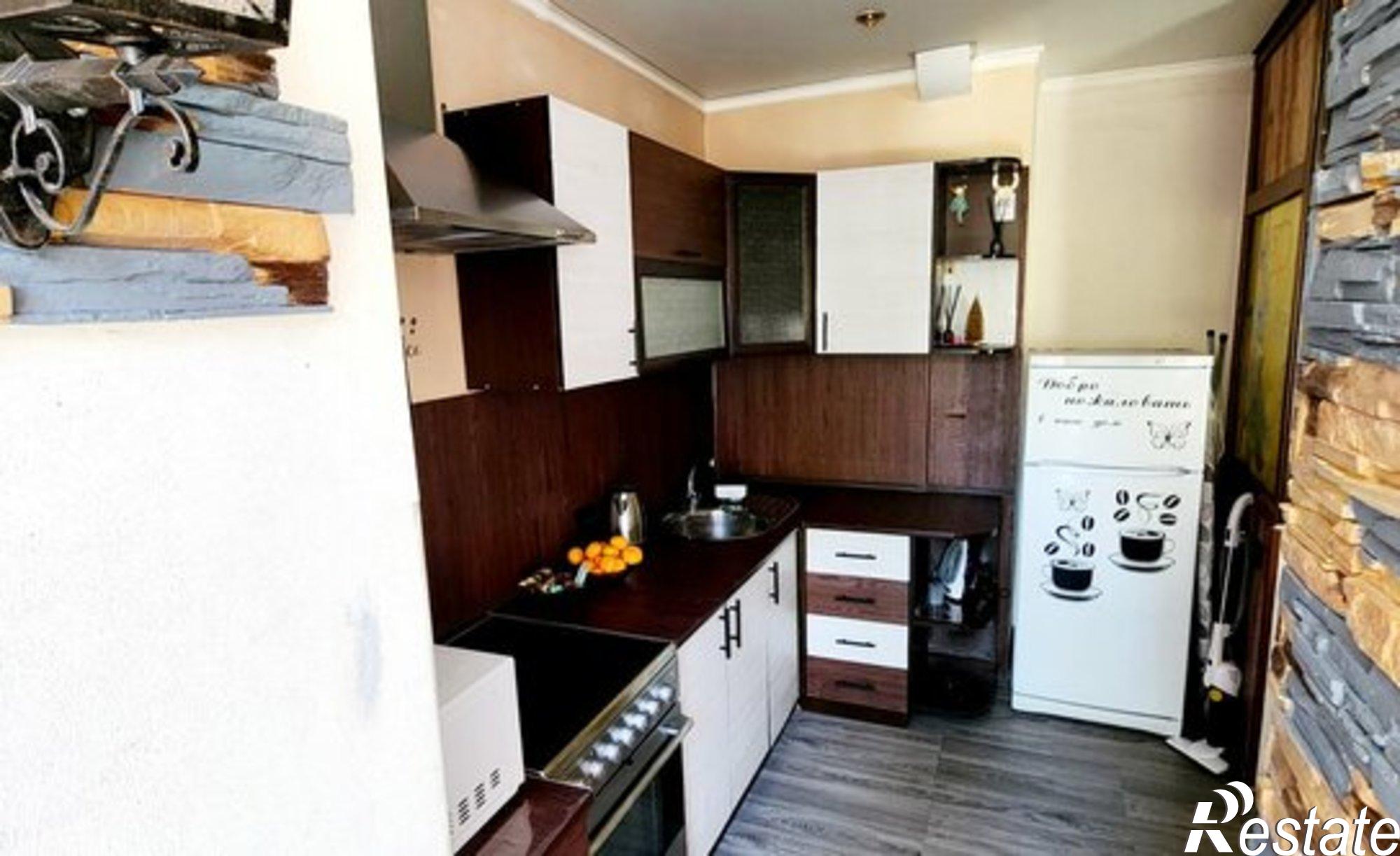 Купить квартиру за 14 000 000 рублей на ул Дмитриевой, 5