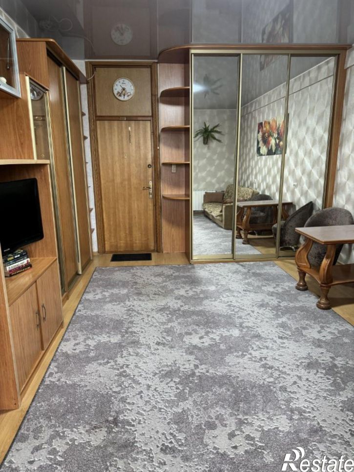 1-комн квартира Строительный переулок, 4,  д. 4