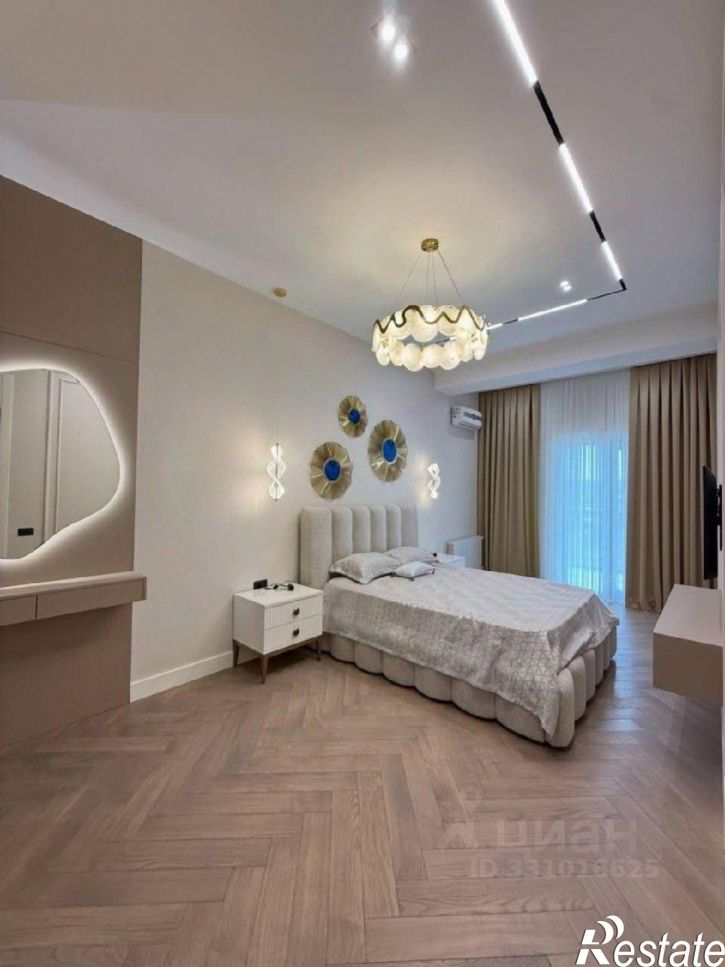 3-комн квартира улица Воровского, 3,  д. 3