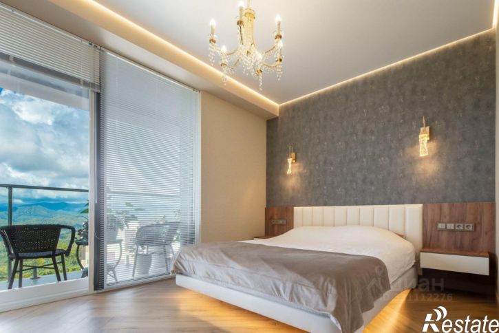 3-комн квартира ул Прозрачная, 35,  д. 35