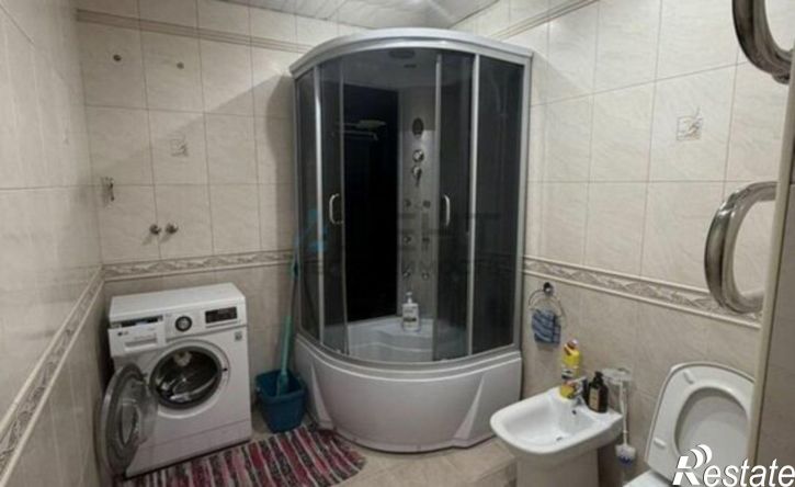 3-комн квартира улица Павлова, 64Б,  д. 64Б