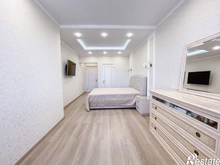 3-комн квартира улица Кирова, 30,  д. 30